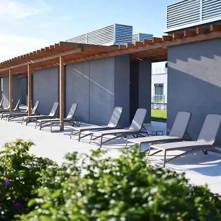 Apartment Nadmorskie Tarasy Z Basenami - Navigator *