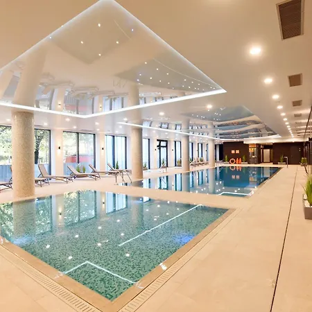 Apartment Nadmorskie Tarasy Z Basenami - Navigator