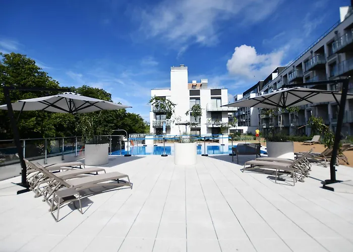 Apartment Nadmorskie Tarasy Z Basenami - Navigator