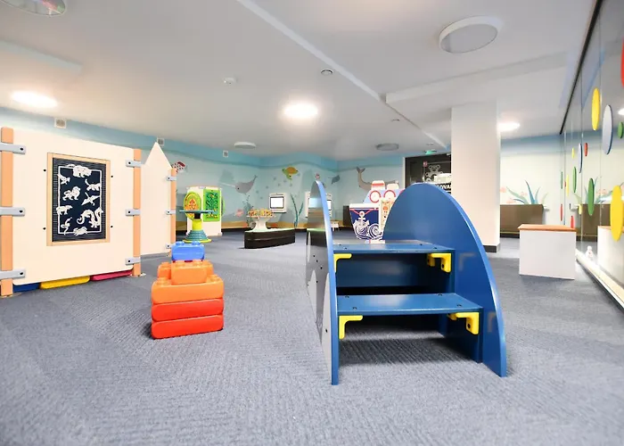 Nadmorskie Tarasy Z Basenami - Navigator * Kolberg