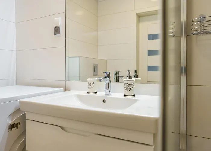 Nadmorskie Tarasy Z Basenami - Navigator *